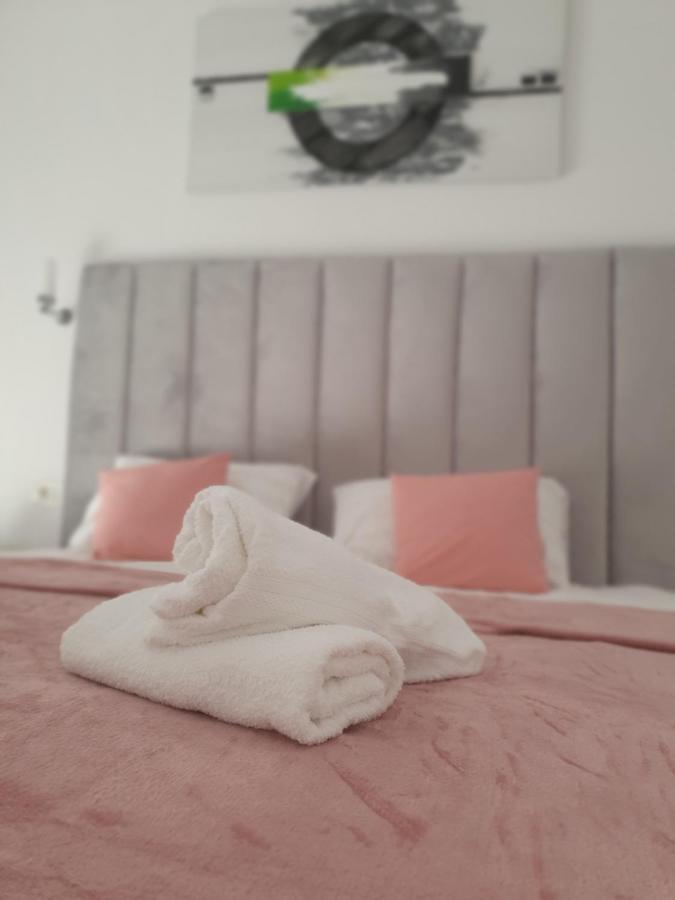 Apartmán Ale House Oradea Exteriér fotografie